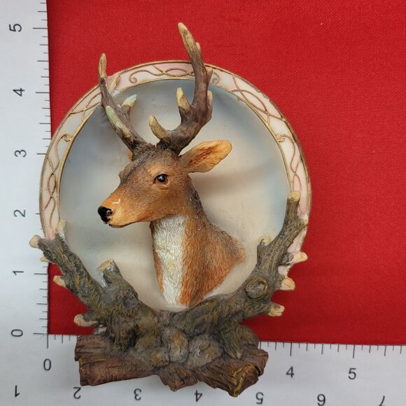 3D Deer Embedded Polystone Dome and Base Shelf Decor - Picture 7 of 12